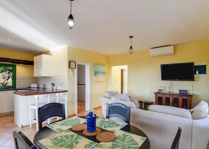 بيت للعطل Casa Uva يايثا